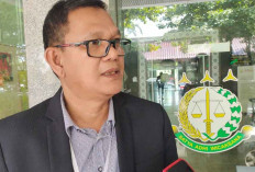 Sarimuda Diserahkan KPK ke Rutan Pakjo Palembang 