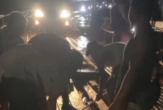 Polres Musi Rawas Larang Kendaraan Over Tonase Lintasi Jembatan Darurat Sungai Temelat