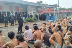 Tingkatkan Keamanan, Rutan Kelas I Palembang Razia Area Karantina Warga Binaan Baru 