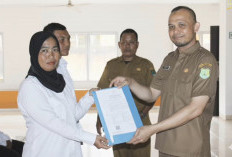  Dinsos Muba Serahkan SK PPPK Paruh Waktu Tahun 2025