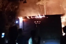 Tinggal ke Rumah Adik, Rumah Ibu di Prabumulih Ludes Terbakar Akibat Api Pengasap Kambing