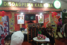 Stand Muba Expo 2024: Disdagperin Muba Tampilkan Kain Gambo Khas Muba