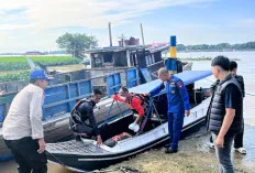 Polda Sumsel dan Basarnas Evakuasi Jasad Pria Tanpa Identitas di Sungai Musi Banyuasin