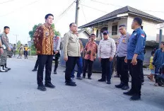 Pj Bupati Muba H Sandi Fahlevi Muluskan Ruas Jalan Penghubung Desa di Babat Toman 