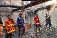Rumah di Babat Toman Terbakar, Kerugian Ditaksir Rp100 Juta