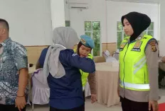Pleno Rekapitulasi Tingkat Kabupaten Dijaga Ketat, Periksa Tamu Undangan