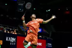 Alwi Farhan Tembus Semifinal Singapore Open 2026, Taklukkan Kodai Naraoka Dua Gim Langsung