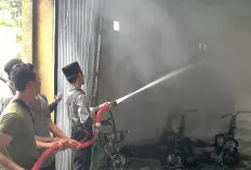Gudang Rumah Warga Terusan Terbakar, Kerugian Ditaksir Ratusan Juta Rupiah