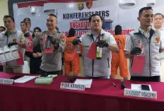 Industri Miras Oplosan Skala Besar Digerebek di Banyuasin, 20 Ribu Botol Siap Edar Digagalkan Polisi