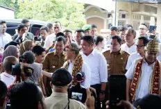 Gubernur Herman Deru Dampingi Tiga Menteri Tinjau Pembentukan Koperasi Merah Putih di Banyuasin