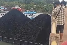 Ngeri!Lantai Jembatan Bentayan Terangkat 15 CM, Bagian Oprit Retak, Tongkang Muatan Batu Bara Nyangkut