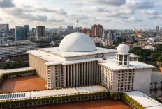 5 Destinasi Religi di Indonesia yang Wajib Dikunjungi