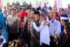 Bupati Muba Kukuhkan Paguyuban Pasundan dan Salurkan Bantuan Sosial