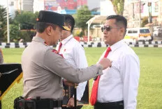Kinerja yang Baik dan Berprestasi, Kapolda Sumsel Berikan Penghargaan 29 Jajaran Polda Sumsel