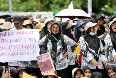 Puluhan Ribu Honorer Geruduk Istana Negara Hari Ini, Tolak PPPK Paruh Waktu dan Tuntut Kepastian ASN Penuh   