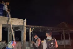 Kekurangan Air Bersih, Polres Muara Enim Salurkan Air Bersih ke Pondok Pesantren 