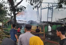 Kebakaran di Ogan Ilir, Satu Unit Rumah Panggung Ludes Terbakar