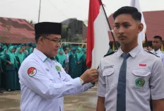 MAN 1 Musi Banyuasin Lantik Pengurus Paskibra Angkatan ke-44