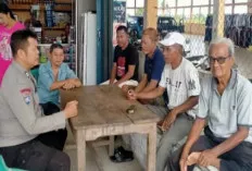 Datangi Warga, Polsek Kayuagung Minta Warga Tetap Ciptakan Lingkungan Kondusif 