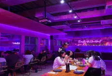 Wa Chu Want Hadirkan Suasana Hong Kong di Jakarta dengan Dekorasi Neon dan Permainan Klasik
