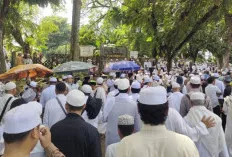  Puluhan Ribu Jemaah Padati Boom Baru, Puncak Ziarah Kubra Palembang 2026 Berlangsung Khidmat