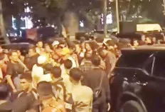 Kericuhan di Luar Arena Debat Publik Digelar KPU Muratara Langsung Diredam Aparat Keamanan 