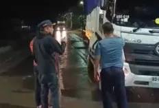 Dishub Lubuklinggau Putar Balik Truk Batu Bara Bandel