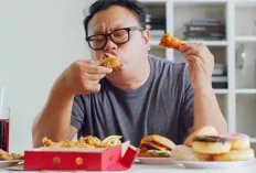 Tips Mengatasi Rasa Lapar dan Haus Saat Puasa