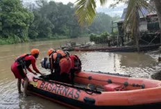 Bocah 7 Tahun Hanyut di Sungai Komering Saat Liburan Sekolah