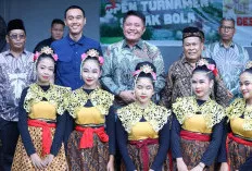 HUT Ke-40 Desa Gedung Rejo, Gubernur Herman Deru Ajak Warga Lakukan Evaluasi Pembangunan