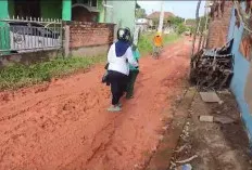 Warga Perumahan Mutiara Sejahtera Keluhkan Akses Jalan Masuk, Begini Kondisinya 