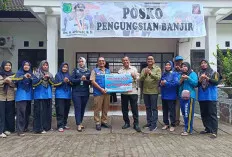 Bank Sumsel Babel Babtu Warga Terdampak Banjir di Batanghari Leko 