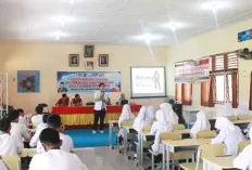 Petugas Kesehatan Datangi SMP Negeri 2 Banyuasin III, Ini yang Disampaikan Tim Kesehatan Pada Siswa 