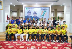 Bupati Toha Jamu Tim Sepakbola U-17, Janji Dukungan Penuh untuk Persimuba