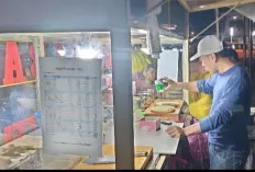 Cuaca Dingin, Omset Martabak Meningkat 