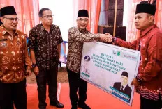 Kunker di Kecamatan Sungai Keruh, Pj Bupati Apriyadi Bawa Kabar Baik, 3 Jembatan Segera Dibangun 