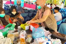 Dinkes Muara Enim Sidak Pasar Takjil, Pastikan Makanan Aman dari Bahan Berbahaya  