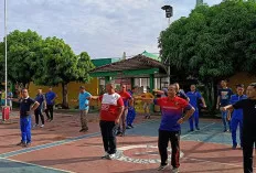 Pegawai Lapas Narkotika Kelas IIA Muara Beliti Lakukan Senam Bersama