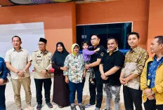 Penuh Haru, Anak Pekerja Migran Asal Muba yang Terlantar di Malaysia Akhirnya Dipulangkan dan Bertemu Ibu