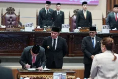 APBD Perubahan Sumsel 2025 Disahkan, Herman Deru Jamin Transparansi dan Efisiensi Anggaran