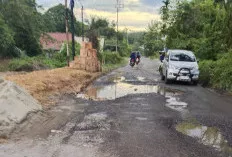 Gubernur Sumsel Perintahkan Perbaikan Jalan Rusak di Ogan Ilir  
