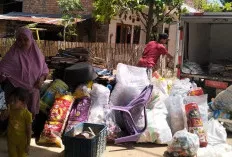 Puluhan Warga Desa Sinar Rambang Jadi Nasabah Bank Sampah Prabumulih