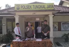 Wow, Jalur Distribusi Pipa Minyak Tempino-Plaju Dilubangi, 6000 Liter Minyak Dicuri 