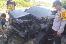  Avanza Terseret Babaranjang di Perlintasan Tanpa Palang Pintu, Ayah dan Anak Selamat dari Maut
