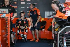Valentino Rossi Ingin Rekrut Pedro Acosta untuk Hentikan Dominasi Marc Marquez?  