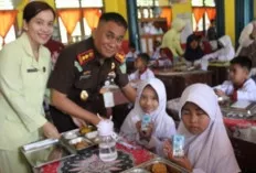 Bentuk Kepedulian Kejari Banyuasin, Kejari Banyuasin Hadiri Kegiatan Peduli Gizi Mendukung Asta Cita 