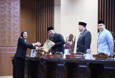 Tiga Raperda Disahkan, Gubernur Sumsel Apresiasi Sinergi Eksekutif dan Legislatif