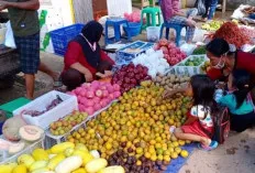 Ramadan, Pedagang Buah Raup Keuntungan 