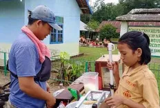 Utamakan Cita Rasa, Pedagang Telur Gulung Menjadi Jajaran Favorit 