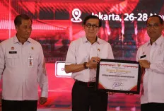 Kemenkumham Sumsel Terima Penghargaan
